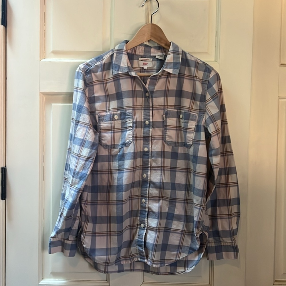 Levi’s Boyfriend Fit Blue Plaid Shirt Medium